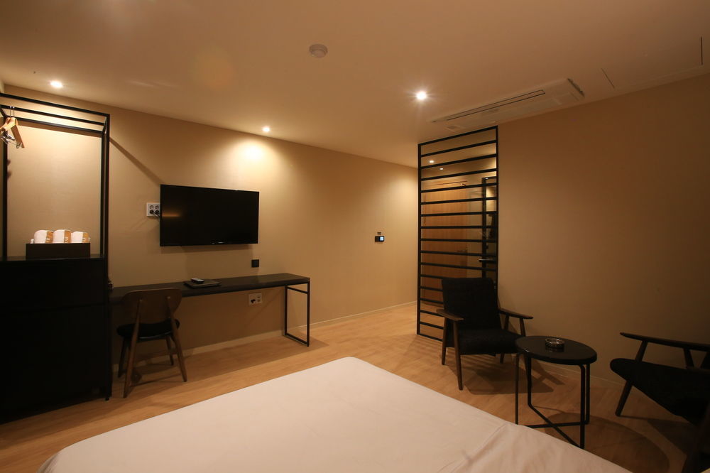 Yeoksam Hotel Star Premier Сеул Екстер'єр фото